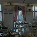 Affittacamere Ciccio E Pinolo 3*