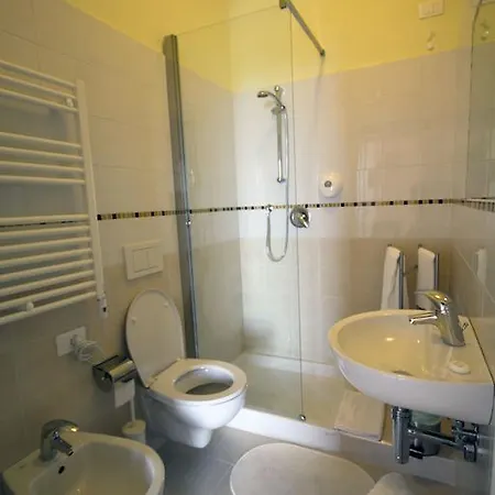 艾弗特卡米尔斯克奥皮恩诺罗酒店 斯培西亚